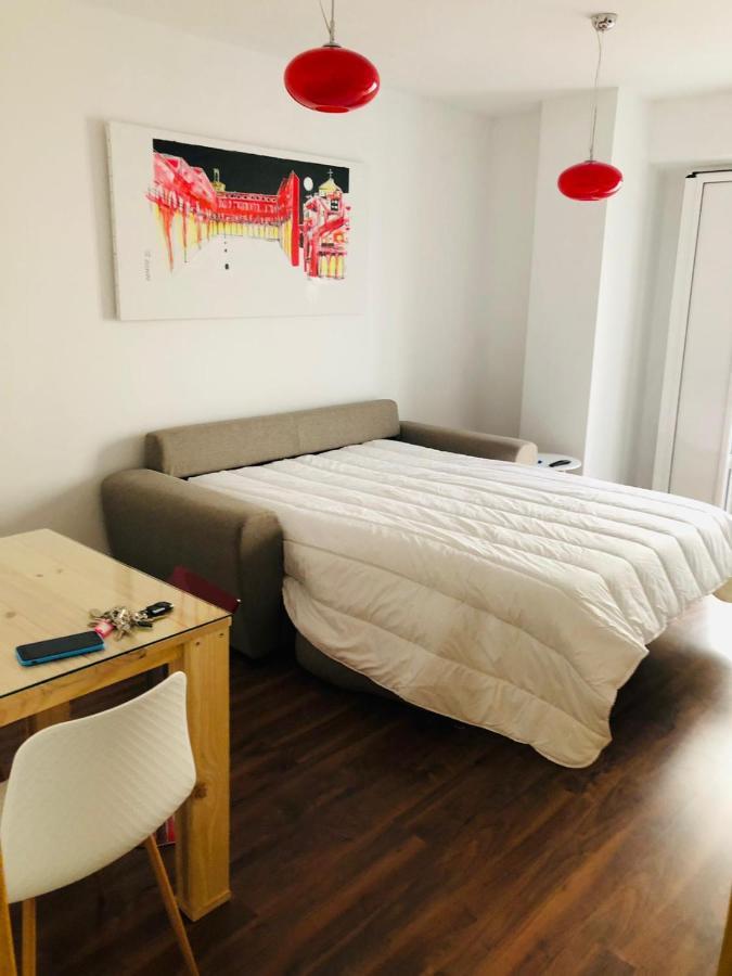 Apartamento Renacimiento Con Garaje Badajoz Exterior foto